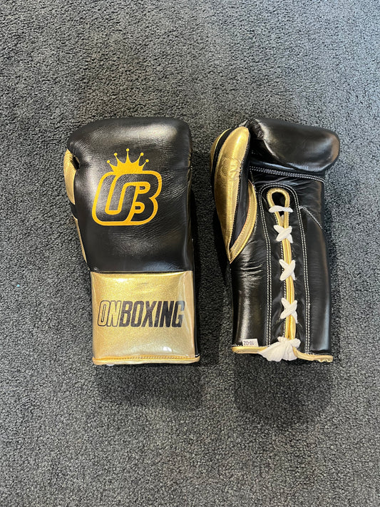 on boxing ob1 10oz lace up boxing gloves - black / gold